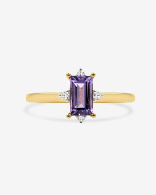 9k Yellow Gold Amethyst & Diamond Ring