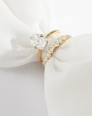 Ayla - 18k Yellow Gold 0.73ct Round Brilliant Diamond Bezel Wedding Ring