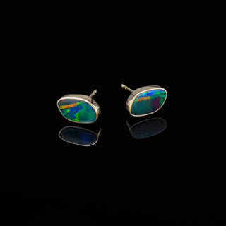 9k Yellow Gold Freeform Lightning Ridge Opal Studs
